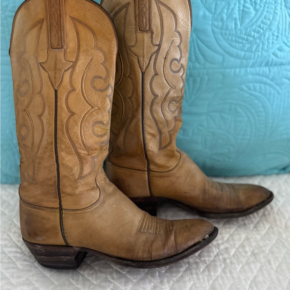 Lucchese Handmade Tan Leather Cowboy Boots